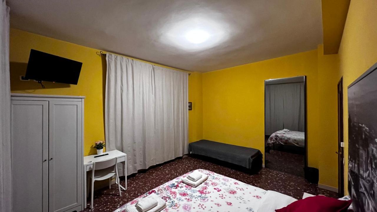 Bella Roma - Ee Hotel Bagian luar foto