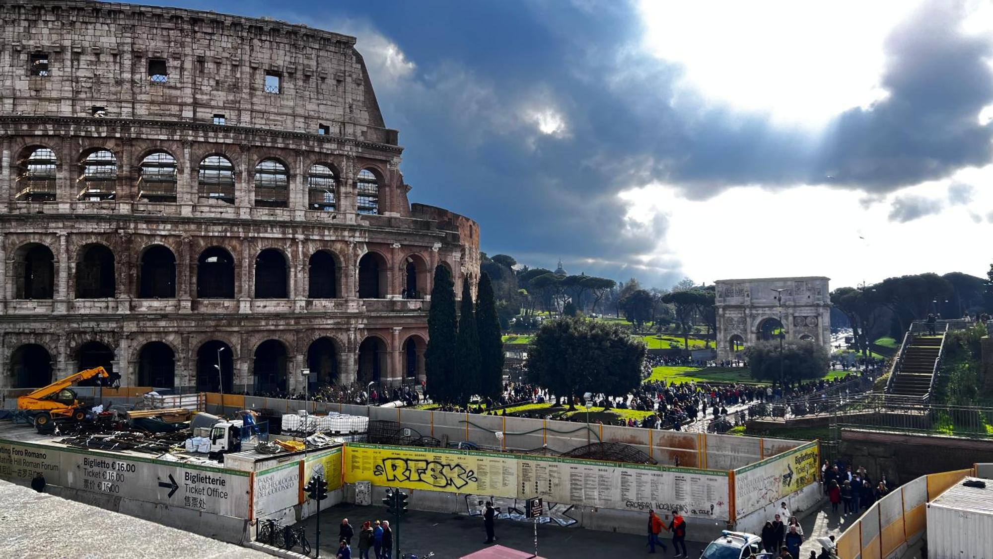 Bella Roma - Ee Hotel Bagian luar foto